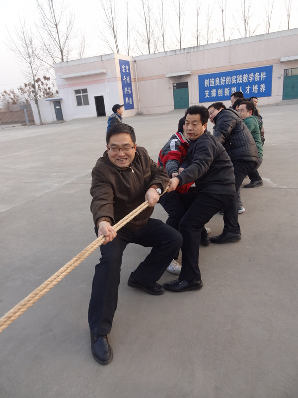 拔河比赛_副本.jpg