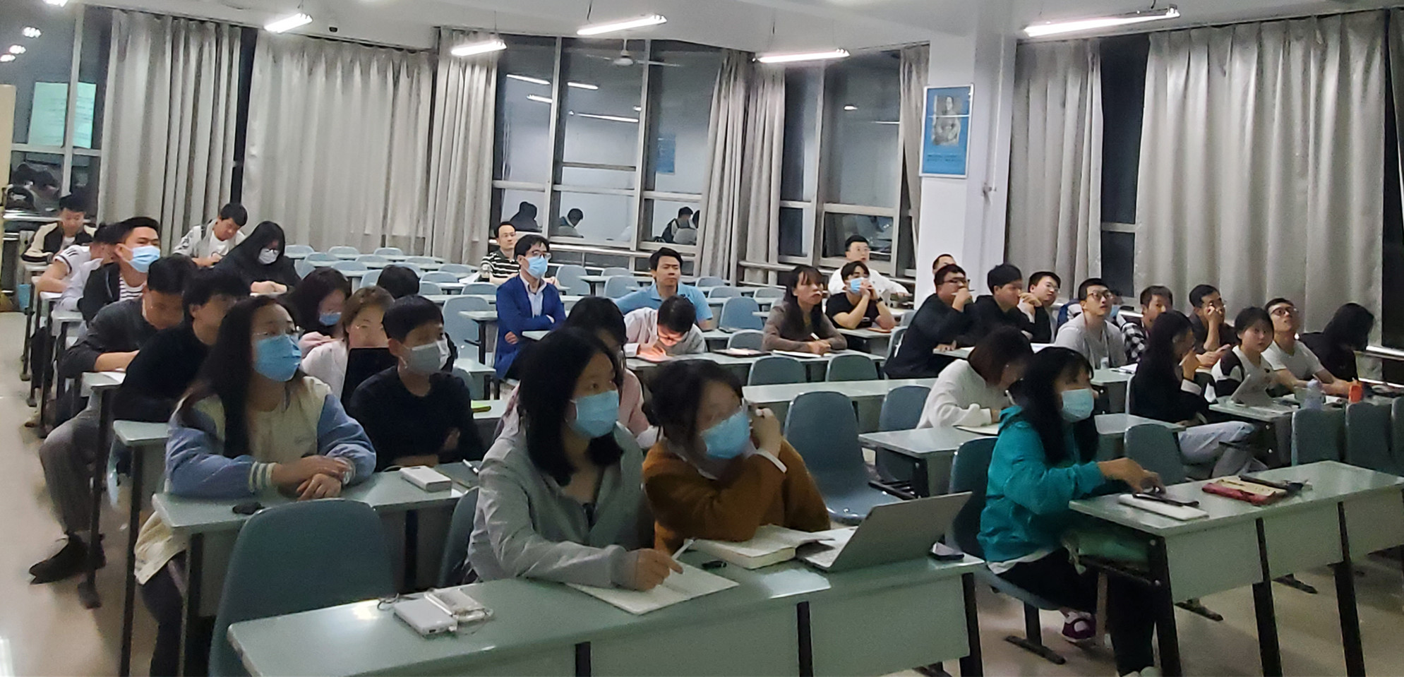 79cb33bf34794713a6cab8b3e3522bd4.jpg 79cb33bf34794713a6cab8b3e3522bd4.jpg