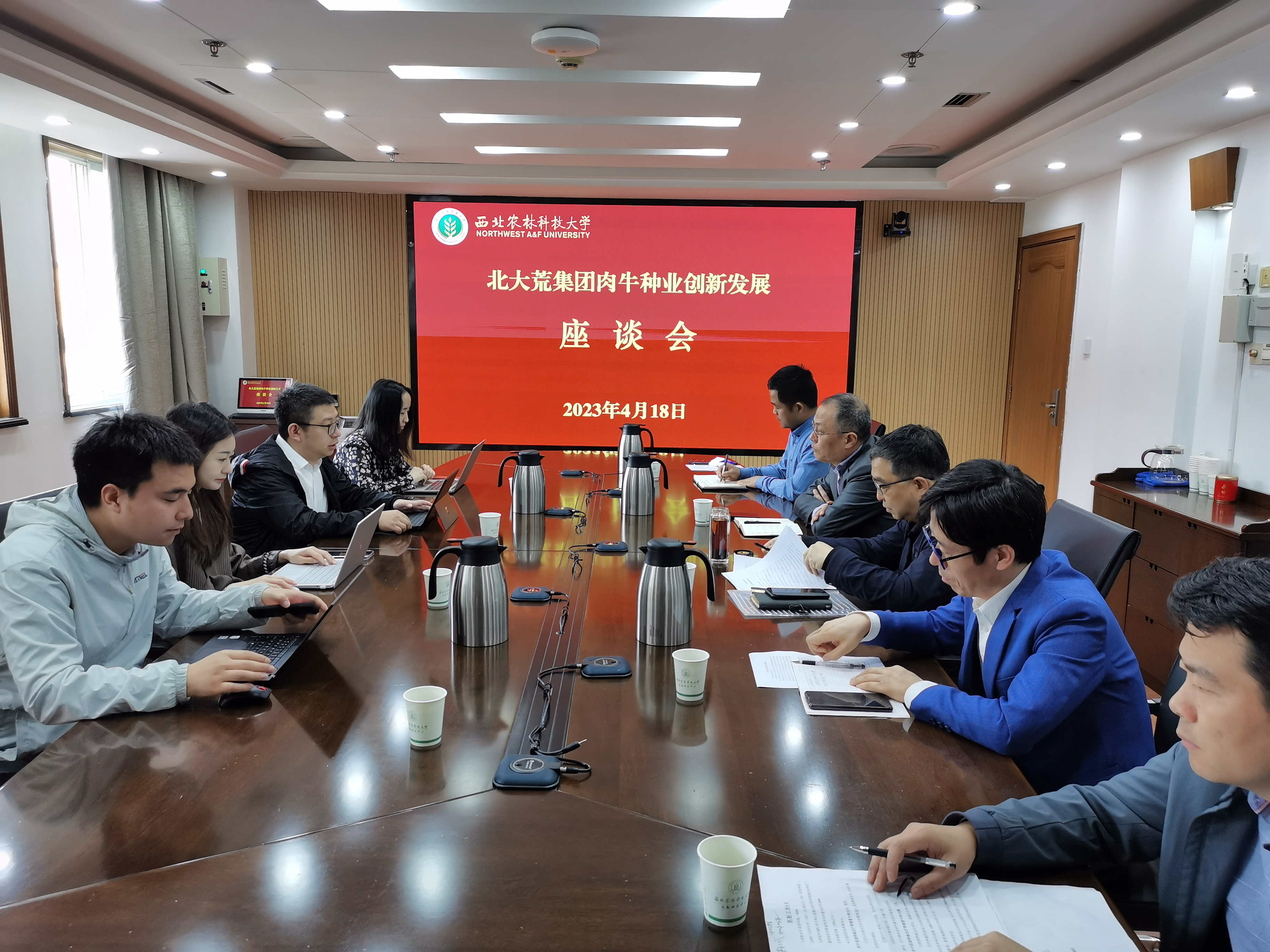 8103f606db494e8ebec9272e75541598.jpg 8103f606db494e8ebec9272e75541598.jpg